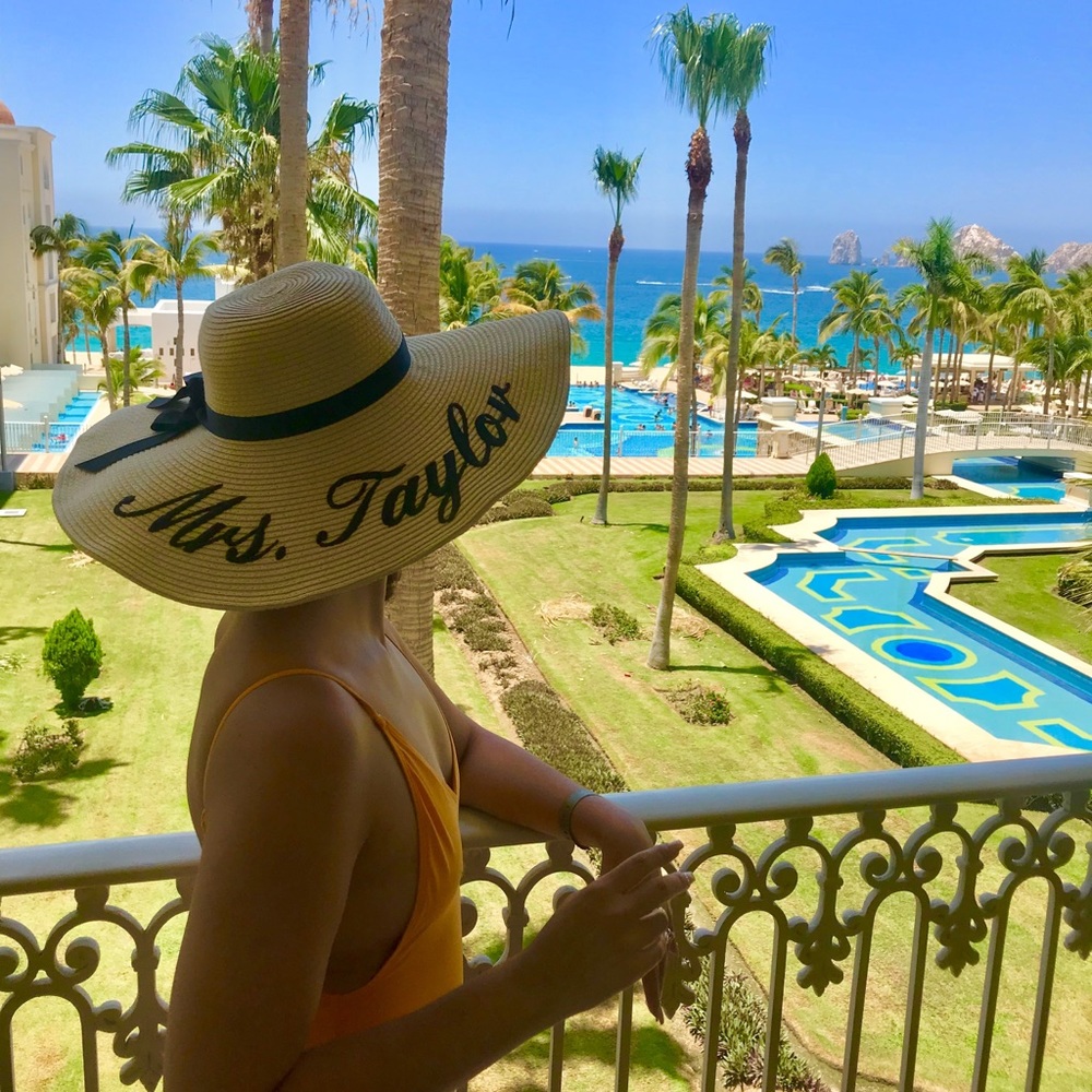 Meet your Posher, Gabriela